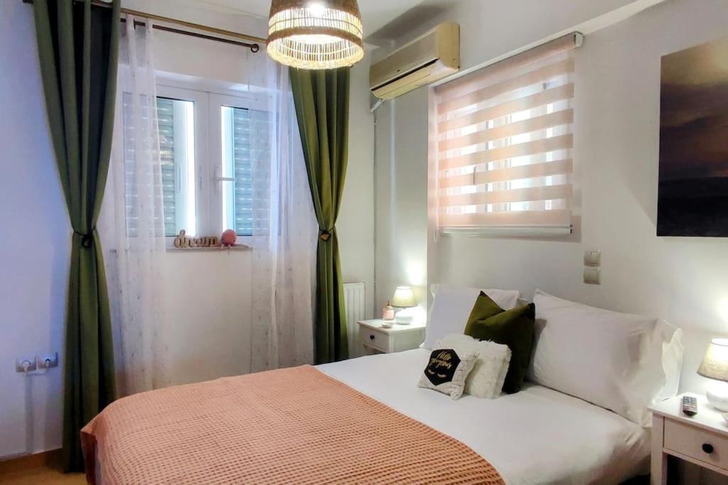 Simply Meraki Gytheian Apt With Panoramic Sea View Gíthio Kültér fotó