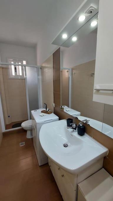 Simply Meraki Gytheian Apt With Panoramic Sea View Gíthio Kültér fotó
